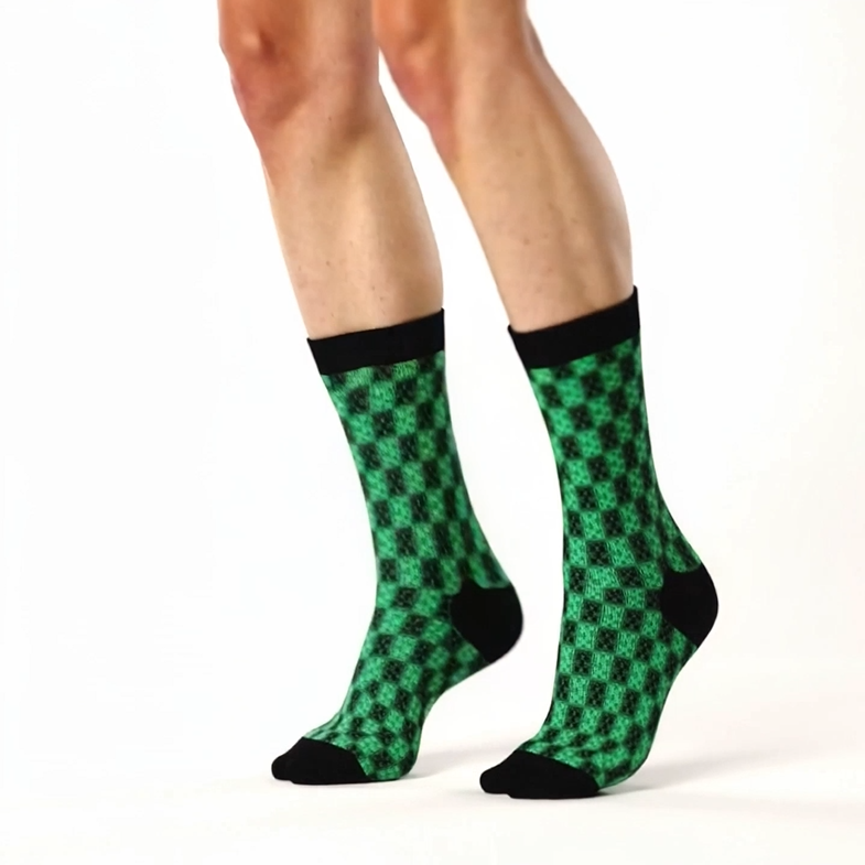 B005: Crew socks (Green)