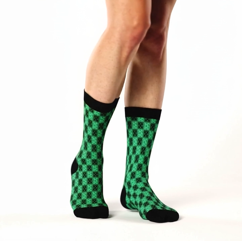B005: Crew socks (Green)