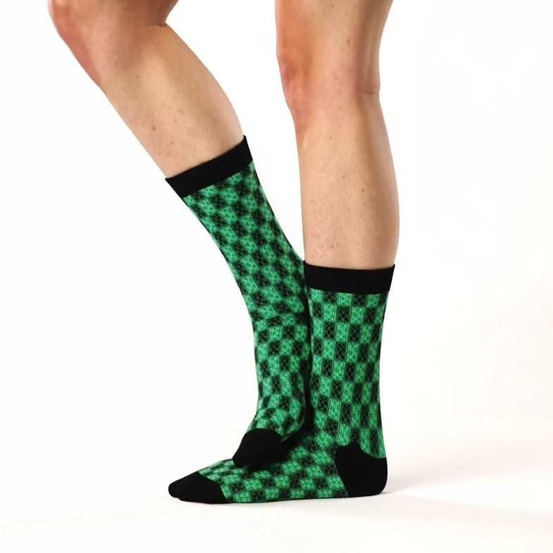 B005: Crew socks (Green)